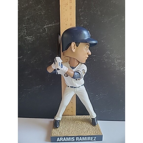 Aramis Ramirez Bobblehead - Picture 8 of 10